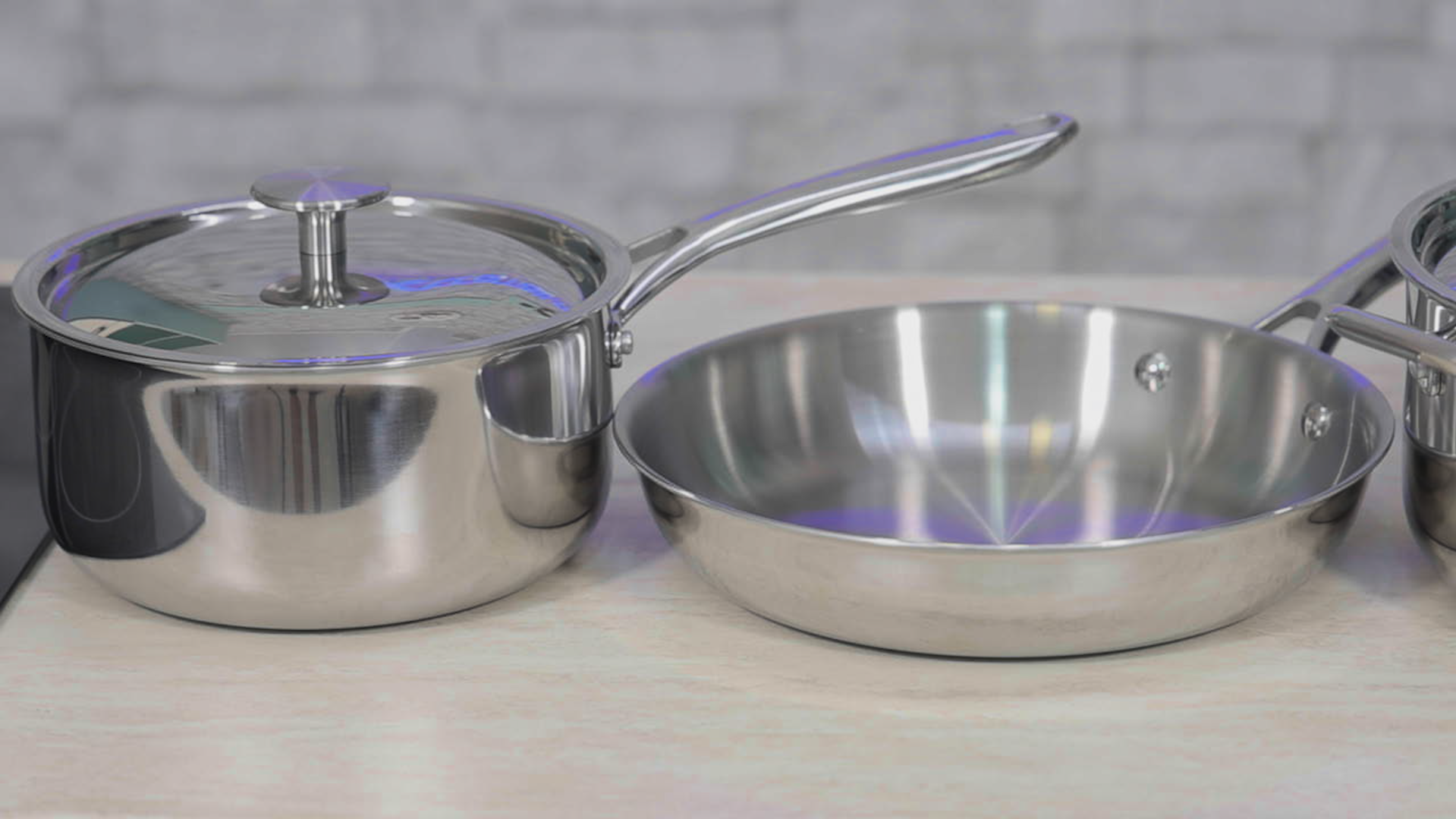 Set de Bucătărie de Inox 5 Piese + Set de Cuțite Cadou Set de Bucătărie de Inox 5 Piese + Set de Cuțite Cadou